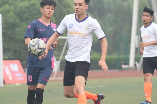 2015年选秀前十球员命运迥异，拉塞尔转战CBA